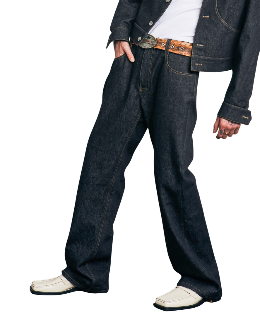 CLASSIC BLACK DENIM